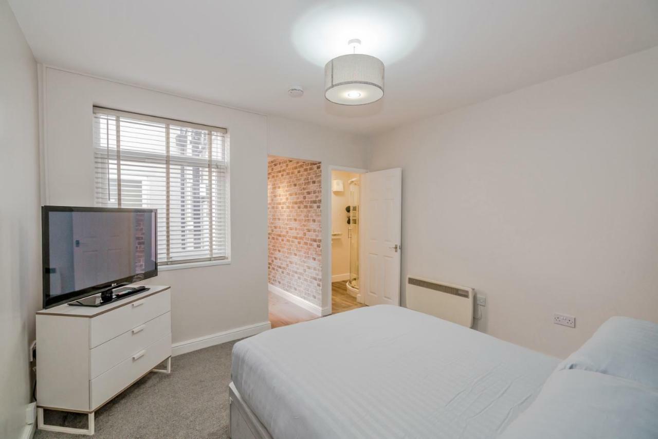Cannock Hotel Apartments Exterior foto